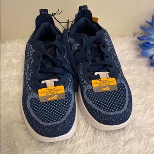 Avia Blue Sneakers Slip-On Breathable Design sz 7.5m